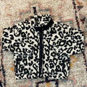 Old Navy leopard print sherpa